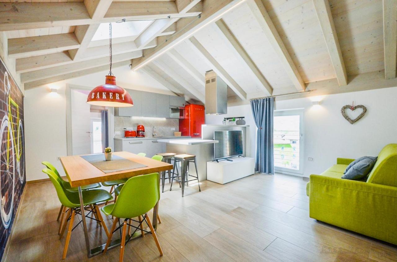 Casa Tosca - Holiday Home Torbole Sul Garda Luaran gambar