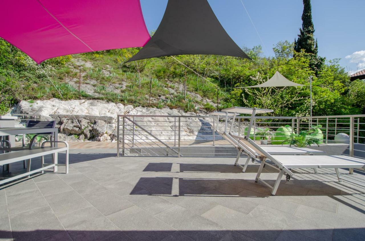 Casa Tosca - Holiday Home Torbole Sul Garda Luaran gambar