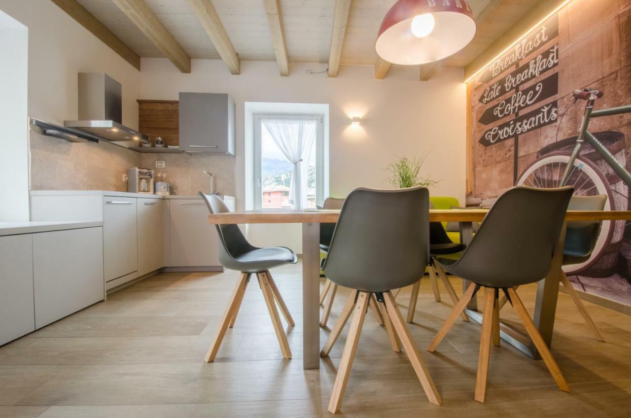 Casa Tosca - Holiday Home Torbole Sul Garda Luaran gambar